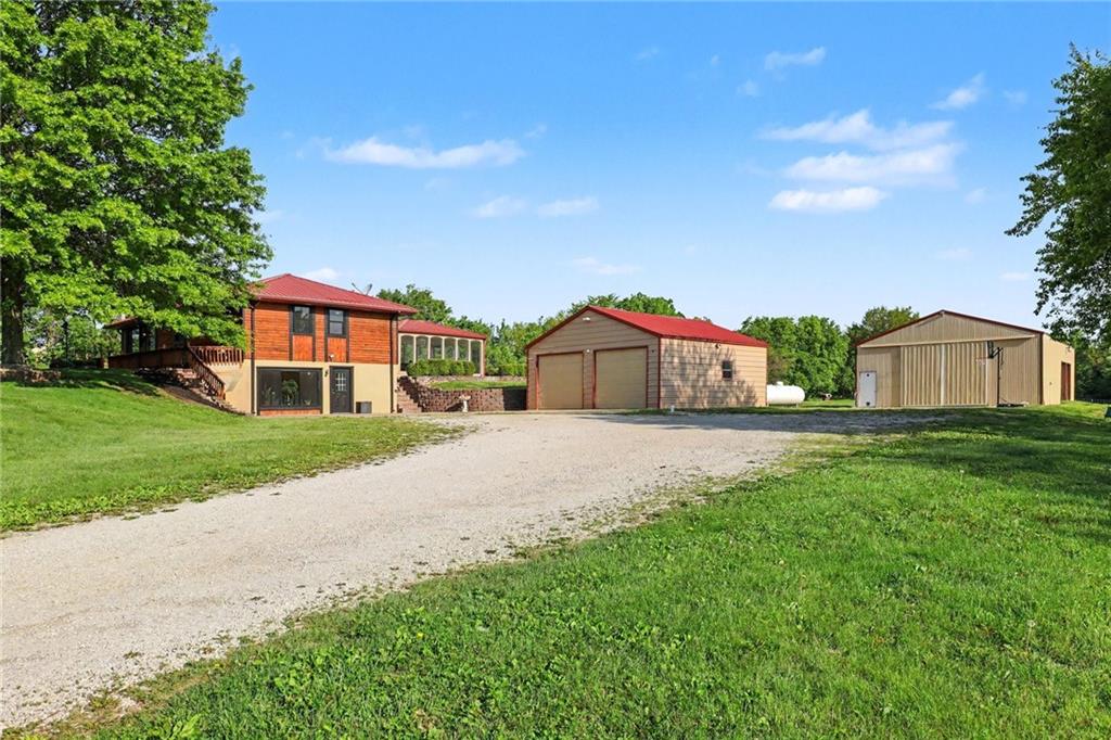300 East Casey Road Lone Jack, MO 64070 - Photo 33 of 46