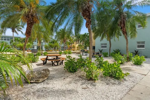 $450,000 | 19417 Gulf Boulevard, Unit C106, Indian Rocks Beach, FL 33785