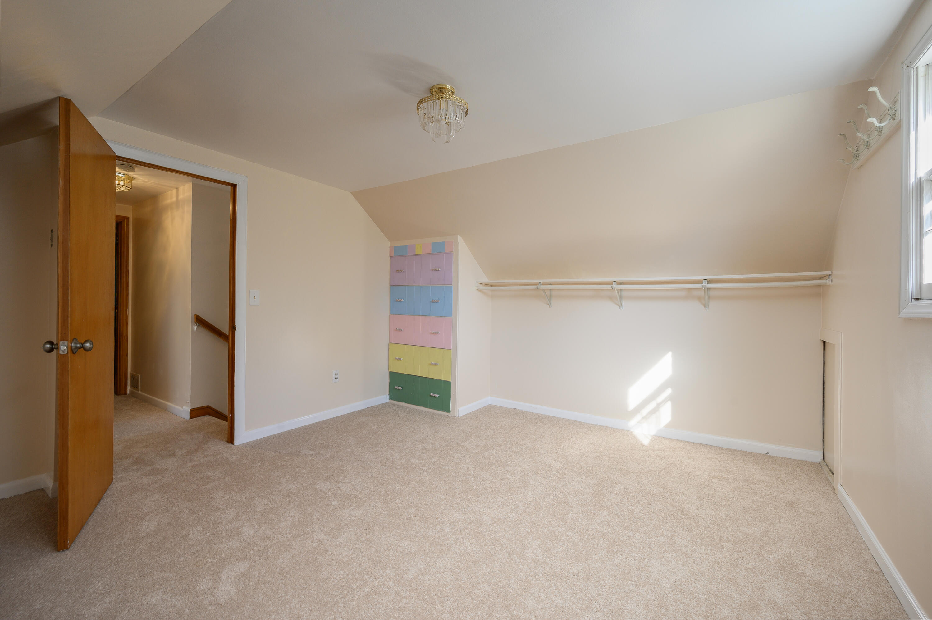 906 Shore Road Pocasset, MA 02559 - Photo 17 of 38 a view of empty room