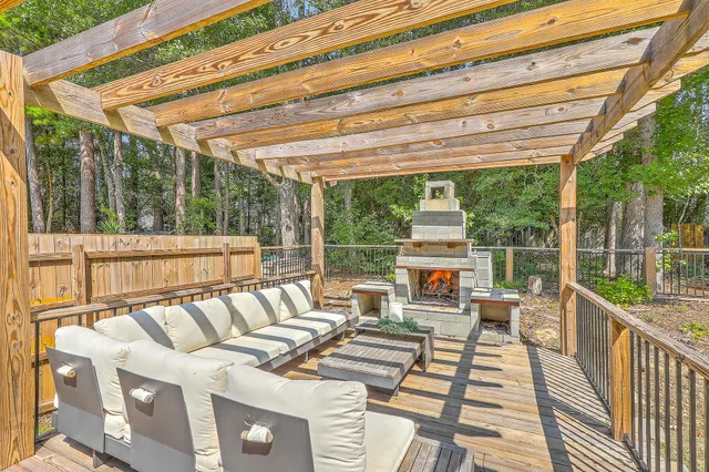 $569,900 | 139 Back Tee Circle, Summerville, SC 29485