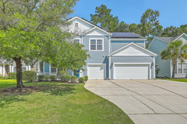 $568,800 | 139 Back Tee Circle, Summerville, SC 29485