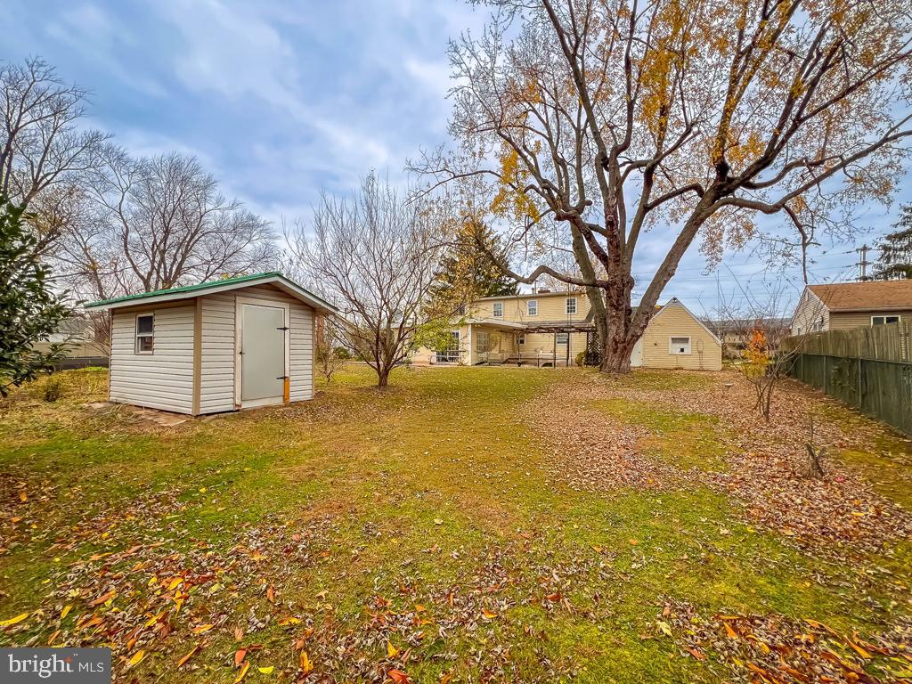 10 Makefield Road Morrisville, PA 19067 - Photo 38 of 46 a view of large tree with house next to a road with large trees
