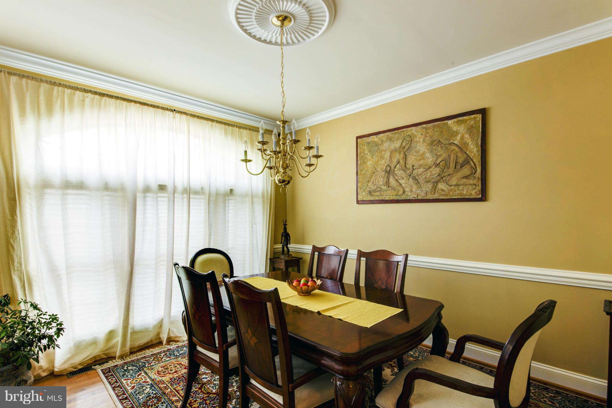 33 Johnson Road Pasadena, MD 21122 - Photo 20 of 27 Dining Room