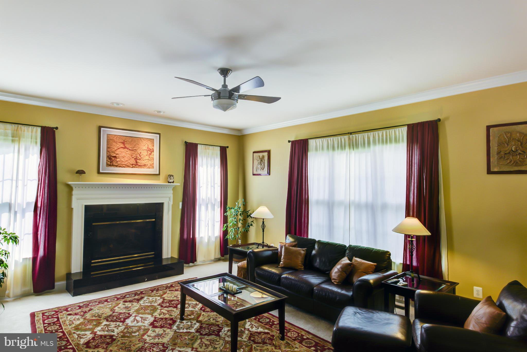 33 Johnson Road Pasadena, MD 21122 - Photo 23 of 27 Family Room
