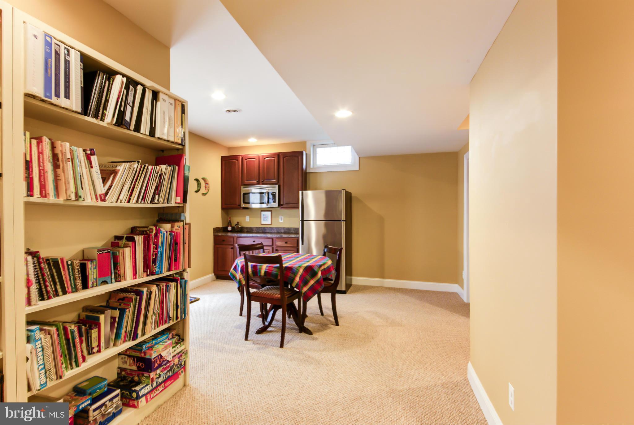 33 Johnson Road Pasadena, MD 21122 - Photo 9 of 27 Basement