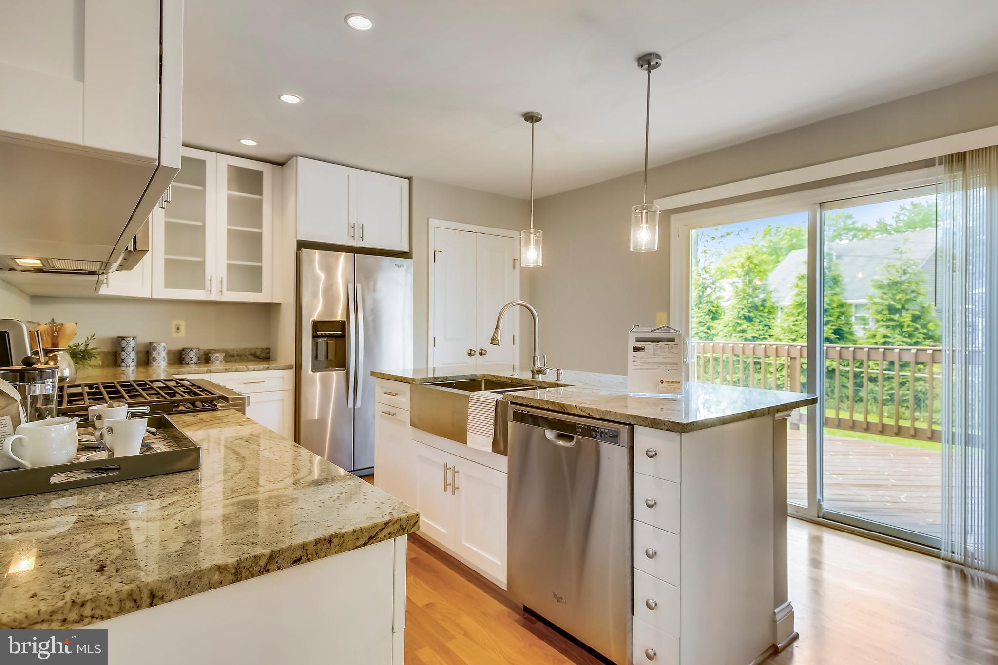 6912 Quander Road Alexandria, VA 22307 - Photo 4 of 30