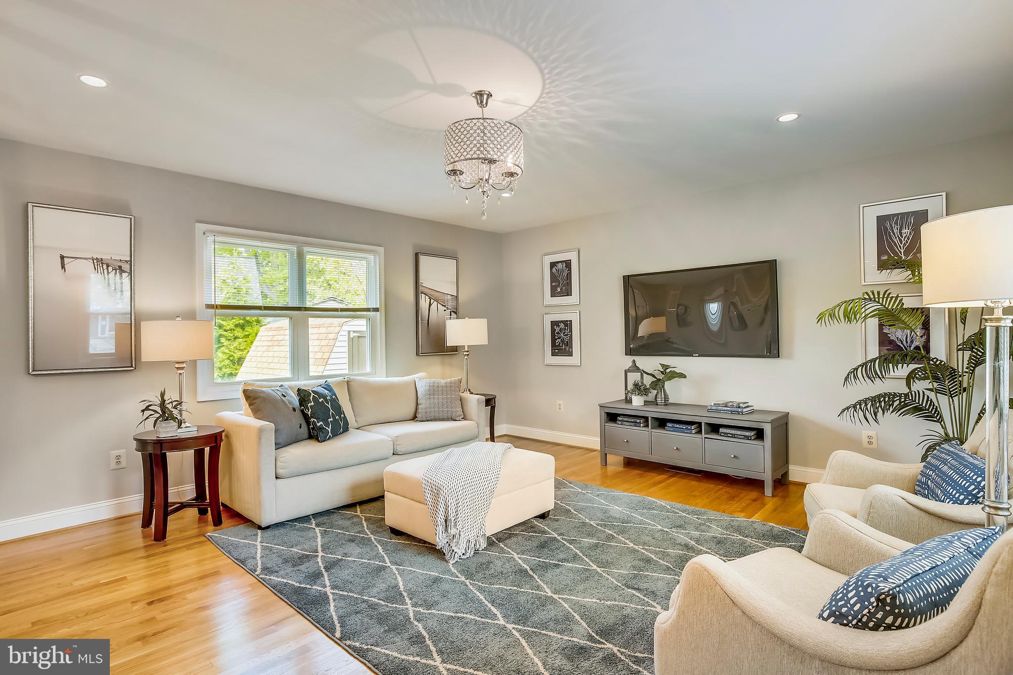 6912 Quander Road Alexandria, VA 22307 - Photo 10 of 30