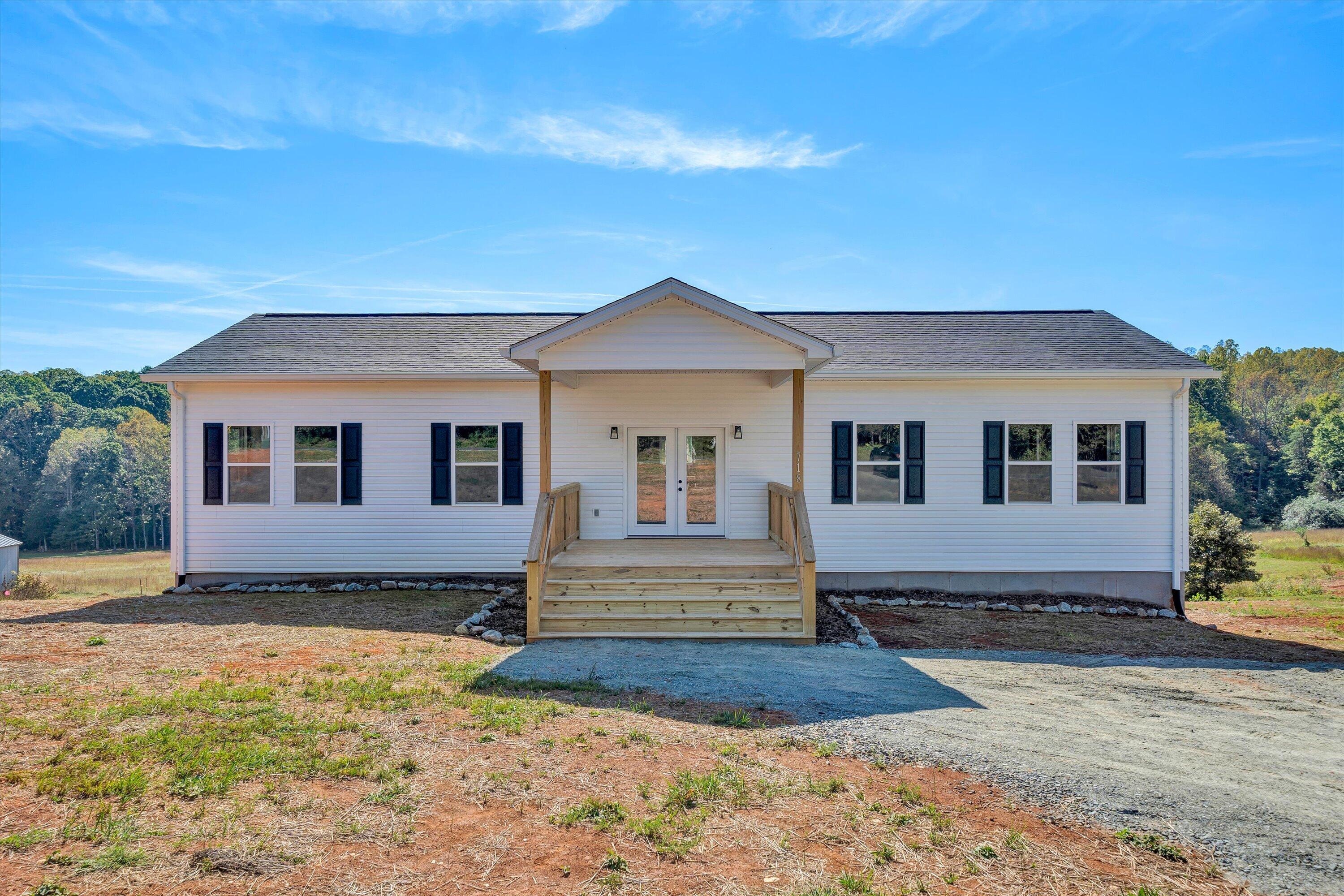 718 Wysong Ml Road Hardy, VA 24101 - Photo 4 of 47 03-DSC06855