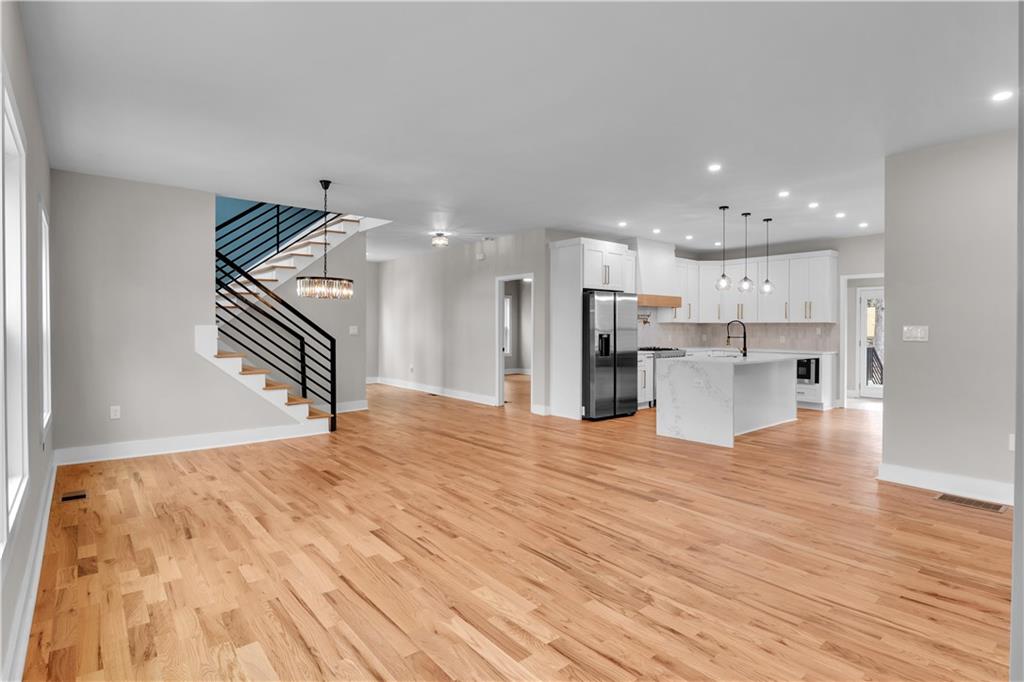 1436 Mercer Avenue Atlanta, GA 30337 - Photo 11 of 39