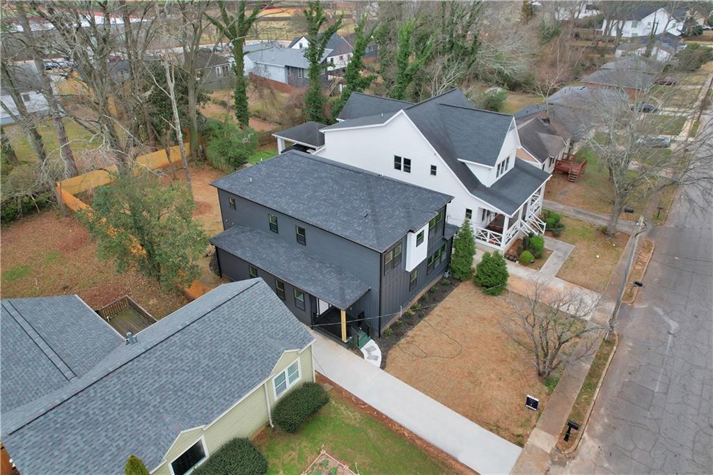 1436 Mercer Avenue Atlanta, GA 30337 - Photo 2 of 39