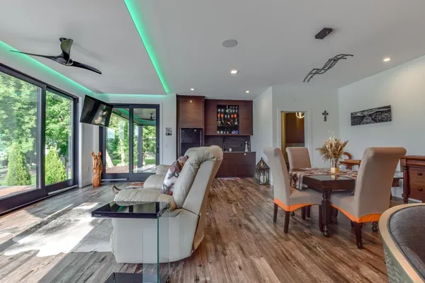 $1,799,000 | 5803 Bellewood Drive, Waunakee, WI 53597