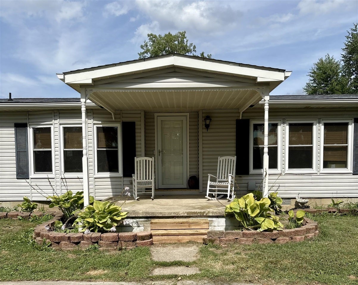 6940 Perry Road Yale, MI 48097 - Photo 8 of 41 Gallery Image 8