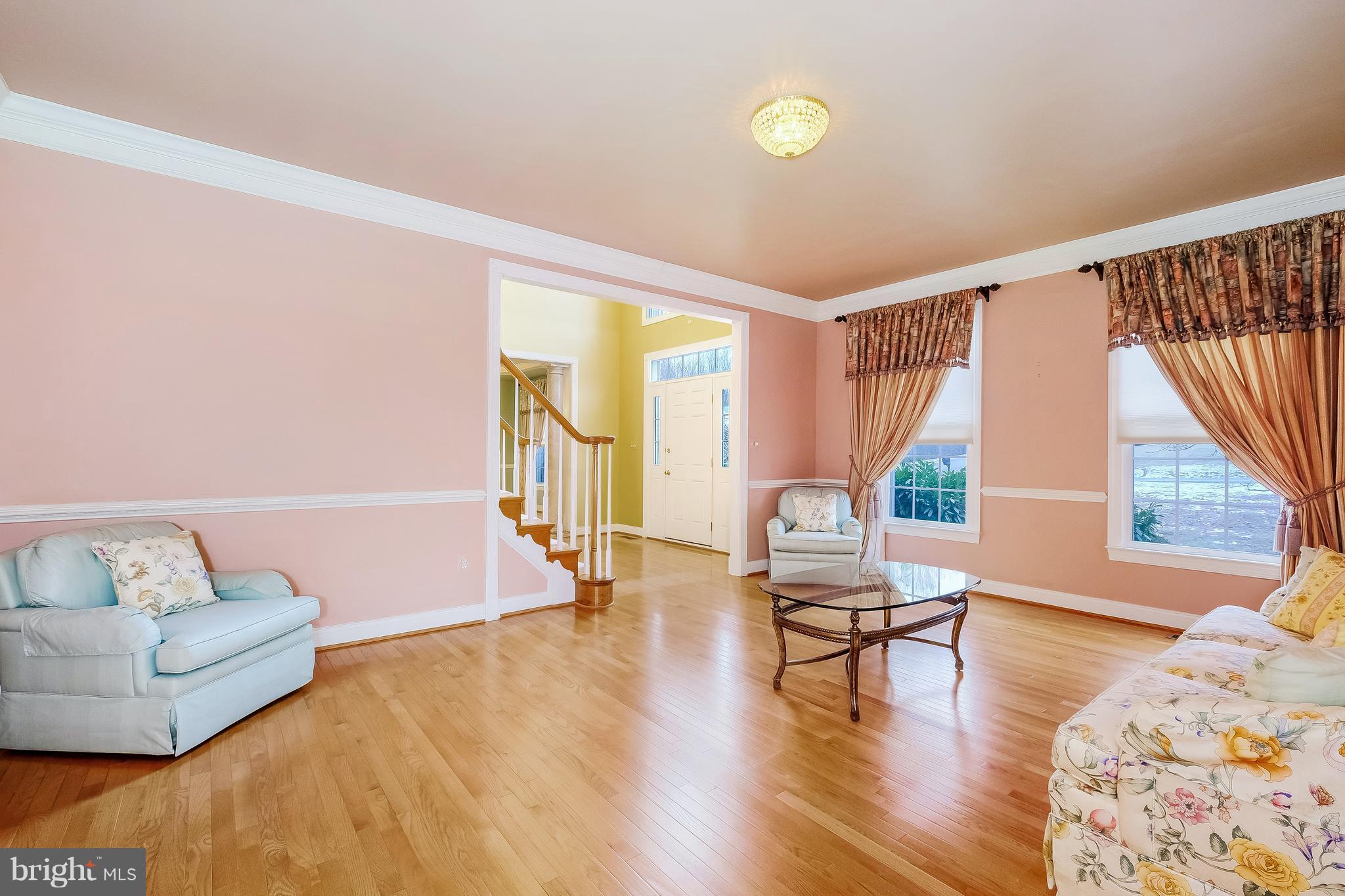 15174 Sapling Ridge Drive Dayton, MD 21036 - Photo 8 of 30 Living Room