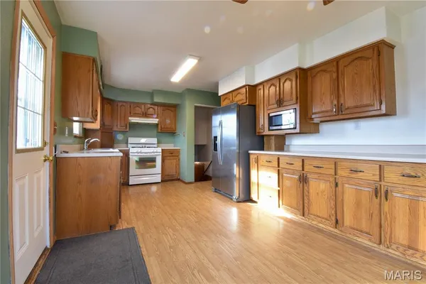 $230,000 | 927 West Corbin Street, Bethalto, IL 62010