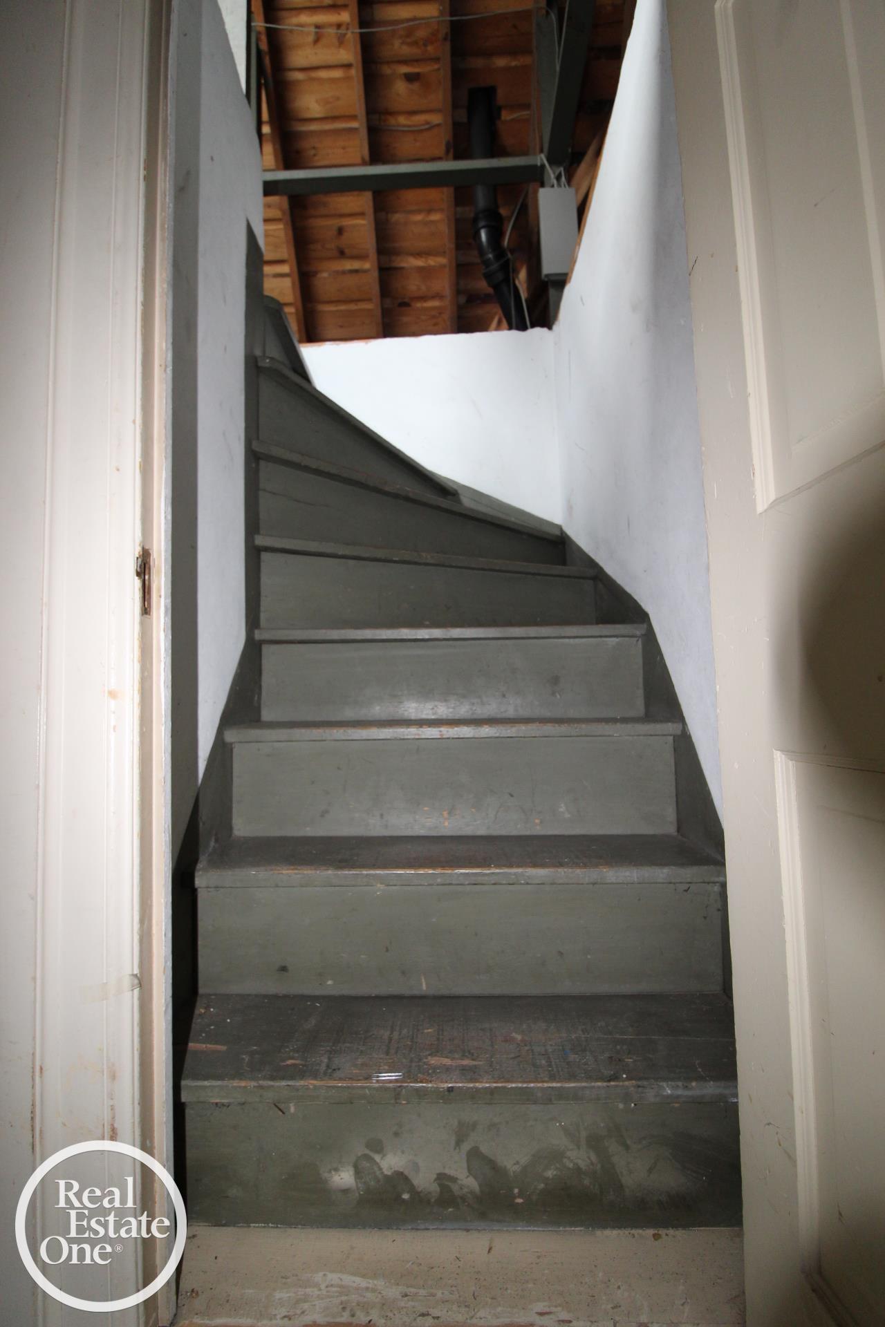 93 Moran Road Grosse Pointe, MI 48236 - Photo 46 of 71 50177408-14b9ae54-f2b1-4e09-8ff2-ade27b99b773.JPG