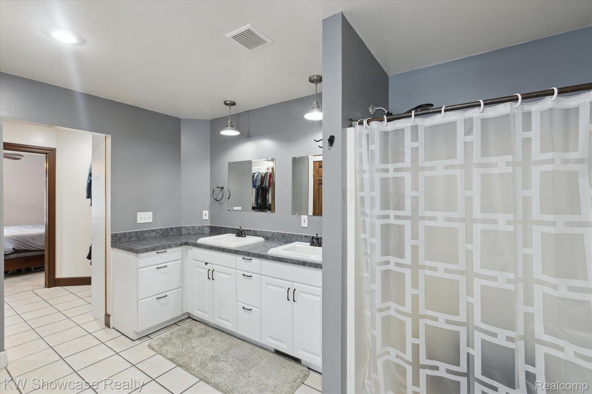 15568 West Ridge Road Oakley, MI 48649 - Photo 21 of 44 Primary Bath- Walk In Shower
