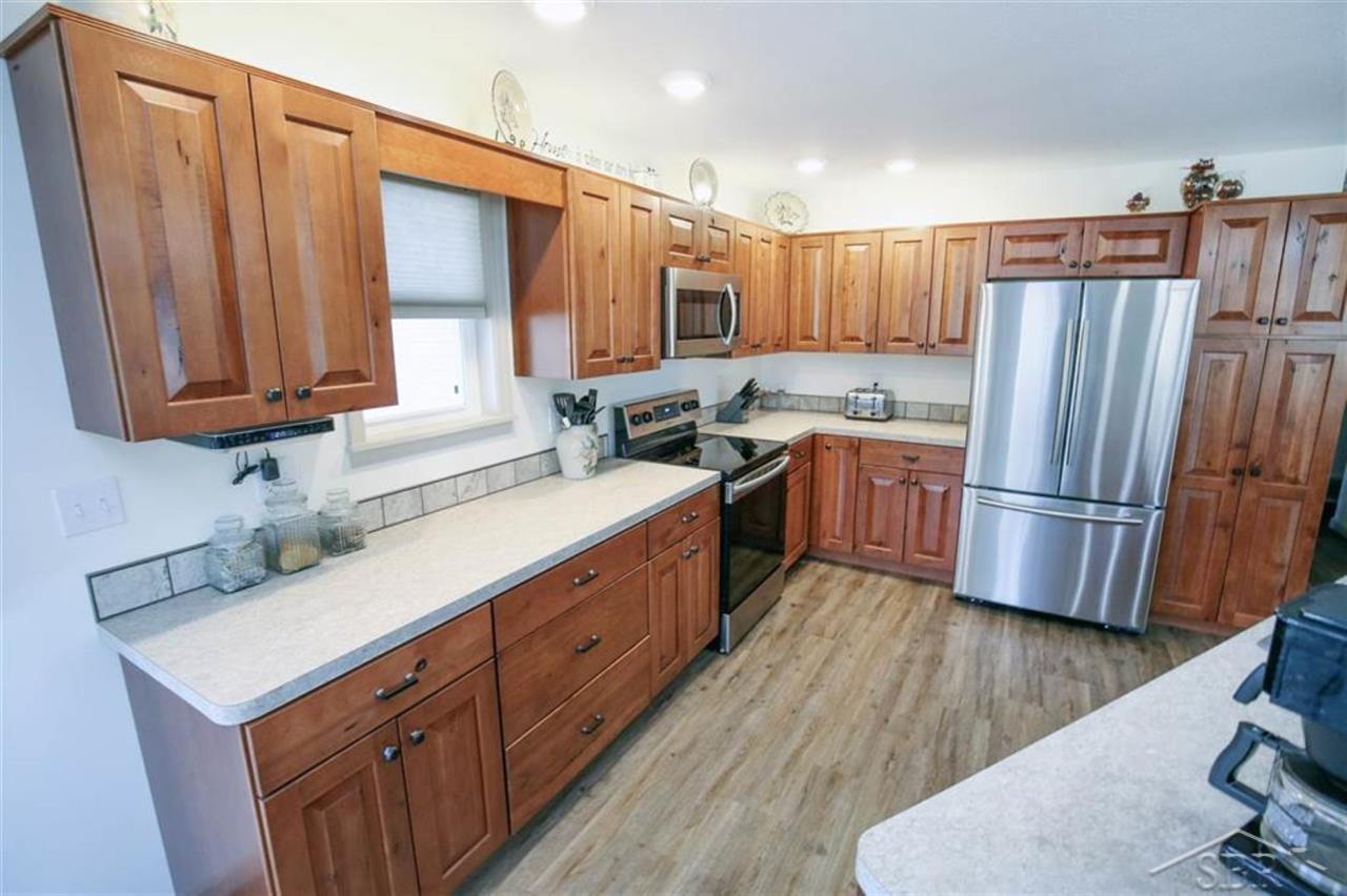 1673 East Letts Road Midland, MI 48642 - Photo 13 of 46 50029597-12.JPG
