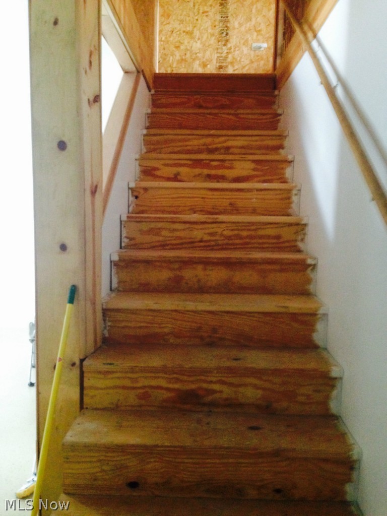 70050 Hopewell Road Cambridge, OH 43725 - Photo 6 of 16 Gallery Image 6