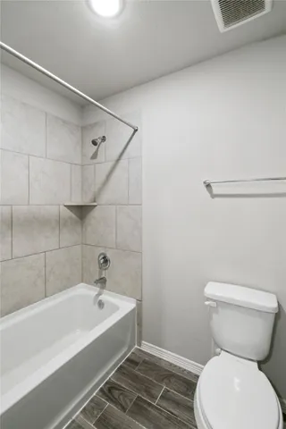 $2,600 | 25738 Boxwood Hedge Lane, Tomball, TX 77375