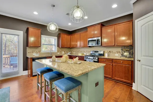 $575,000 | 1320 Newbridge Circle, Buford, GA 30519