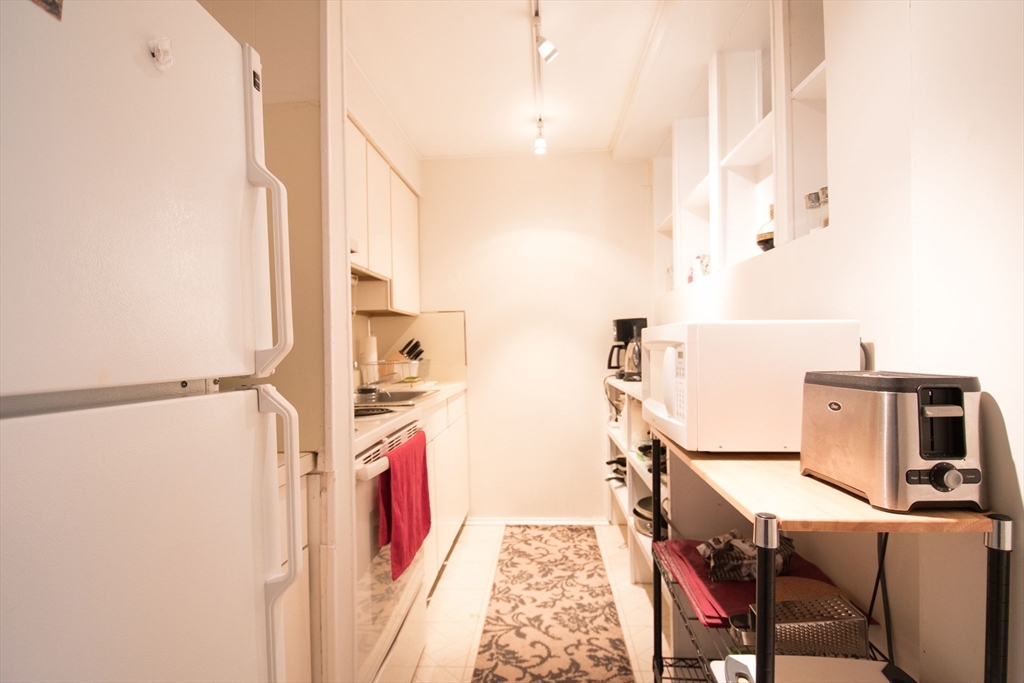120 Lanark Road, Unit 2 Boston, MA 02135 - Photo 3 of 8