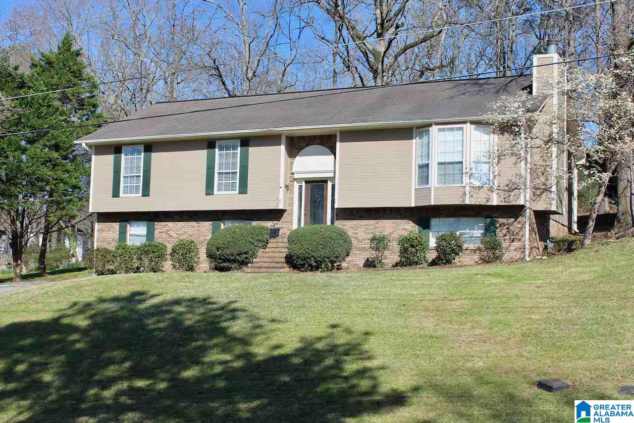 1058 Independence Court Alabaster, AL 35007 - Photo 1 of 35