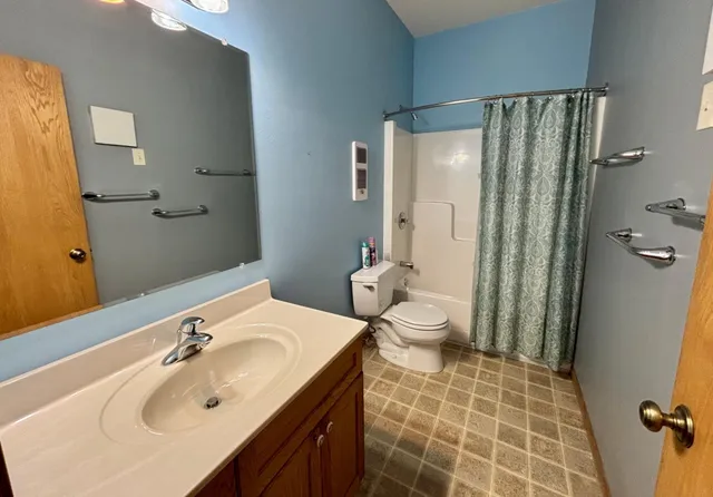 $349,900 | 322 Oriole Avenue North, Thief River Falls, MN 56701