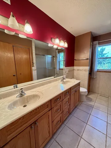 $349,900 | 322 Oriole Avenue North, Thief River Falls, MN 56701