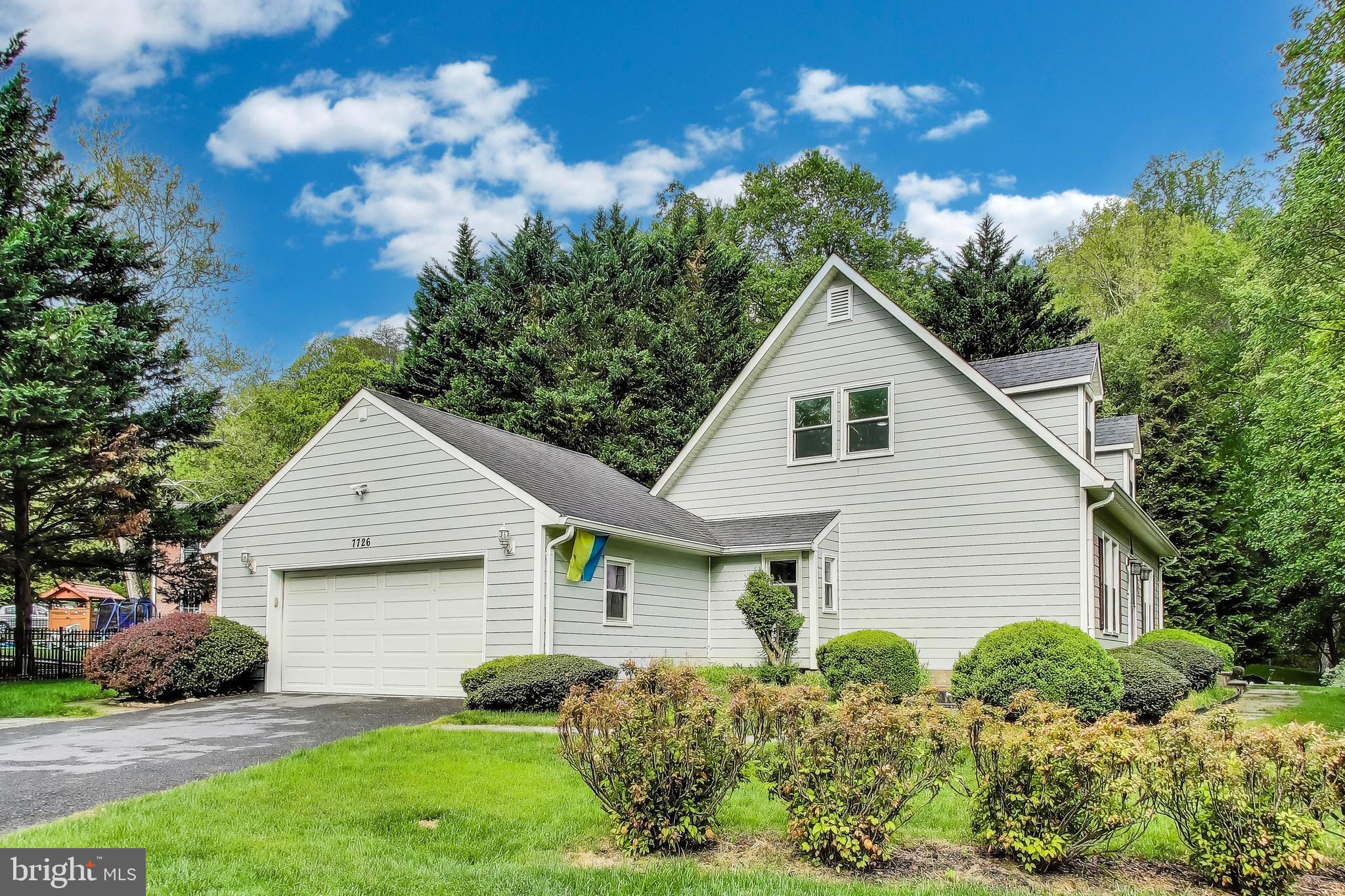 7726 Seven Locks Road Bethesda, MD 20817 - Photo 28 of 35