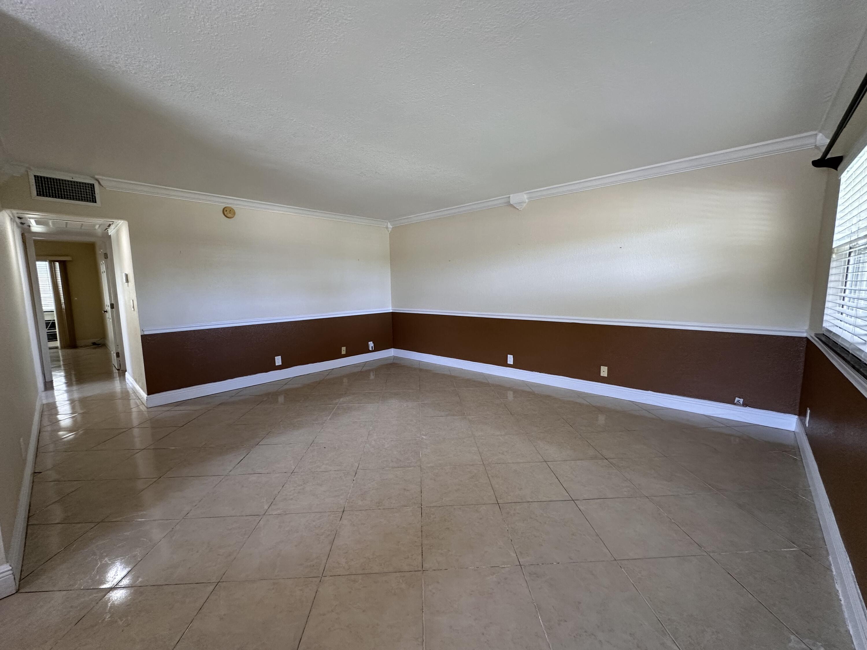 433 Saxony Way Delray Beach, FL 33446 - Photo 2 of 49 a view of an empty room