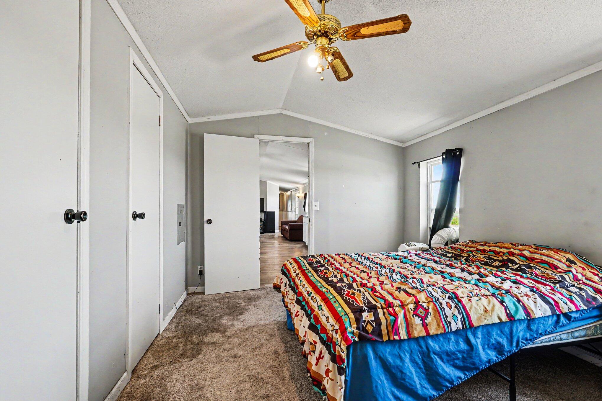 4545 Bush Road St. Louis, MI 48880 - Photo 7 of 16 007_file_9094
