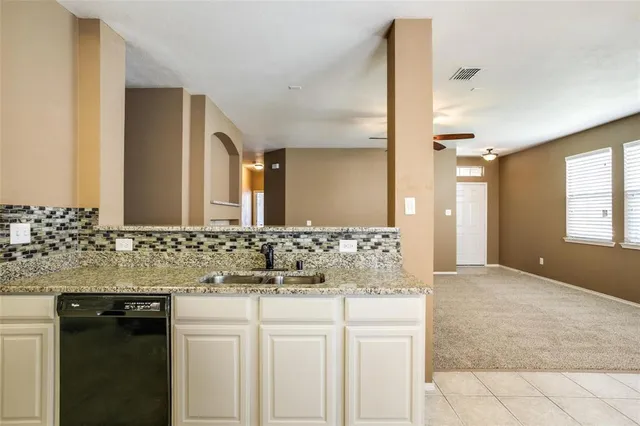 $1,950 | 1306 Shelby Court, Wylie, TX 75098