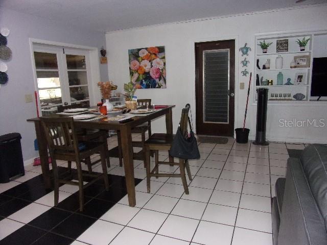 3226 Independence Avenue Lakeland, FL 33803 - Photo 3 of 19 a view of a dining room with furniture