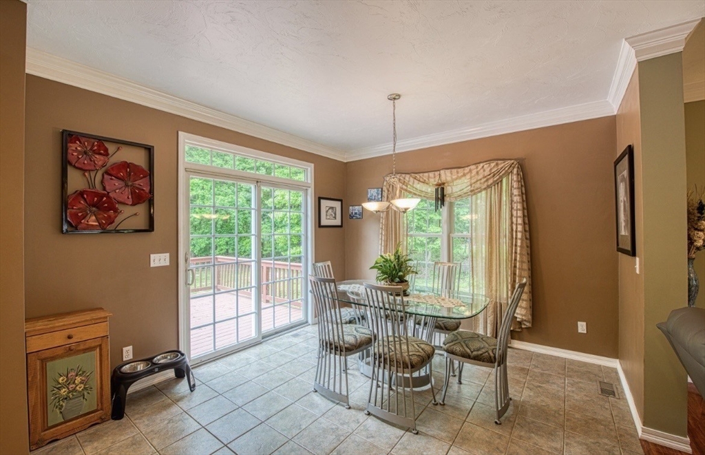 6 Mohawk Road Raynham, MA 02767 - Photo 7 of 41