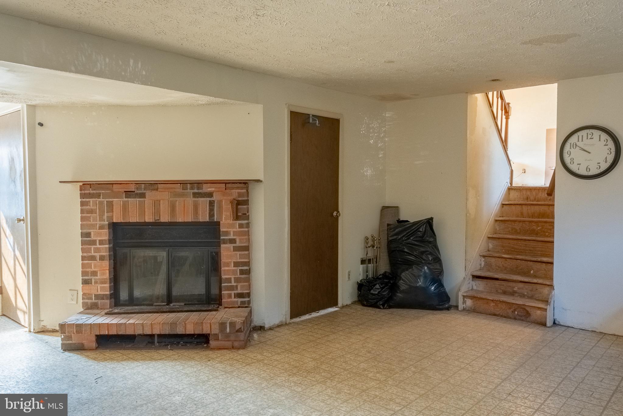 452 Center Street Frederick, MD 21701 - Photo 9 of 29