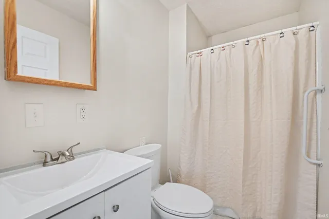 $177,500 | 720 Hubbard Street, Mishawaka, IN 46544