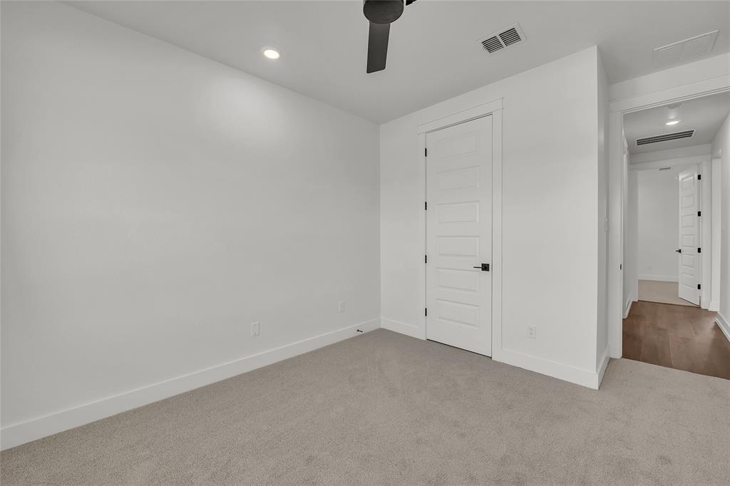 229 Lasso Loop Lorena, TX 76655 - Photo 21 of 30 a view of room