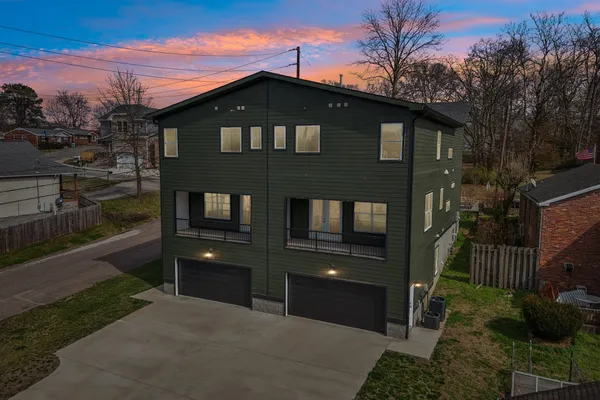 $3,500 | 2213 18th Avenue North, Nashville, TN 37208