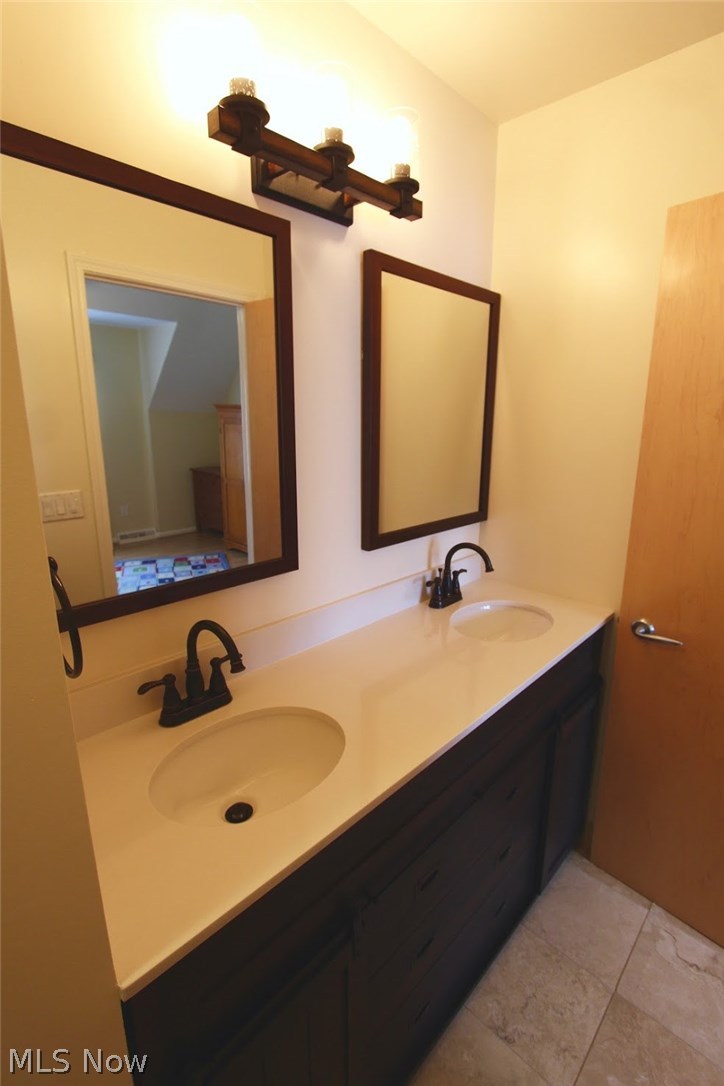 3512 Sutton Road Pepper Pike, OH 44122 - Photo 19 of 26 Gallery Image 19