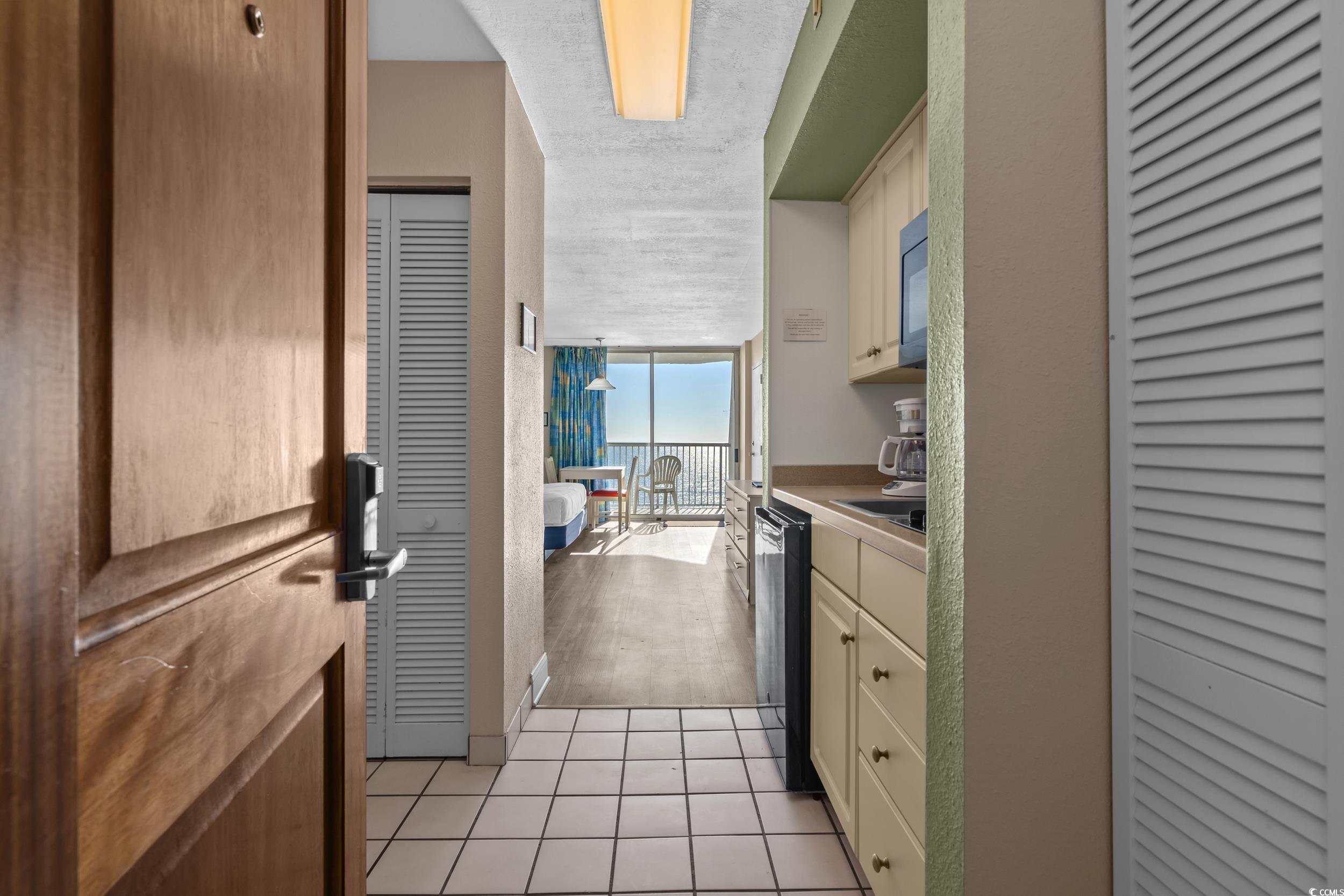 9550 Shore Drive, Unit 1209 Myrtle Beach, SC 29572 - Photo 2 of 34