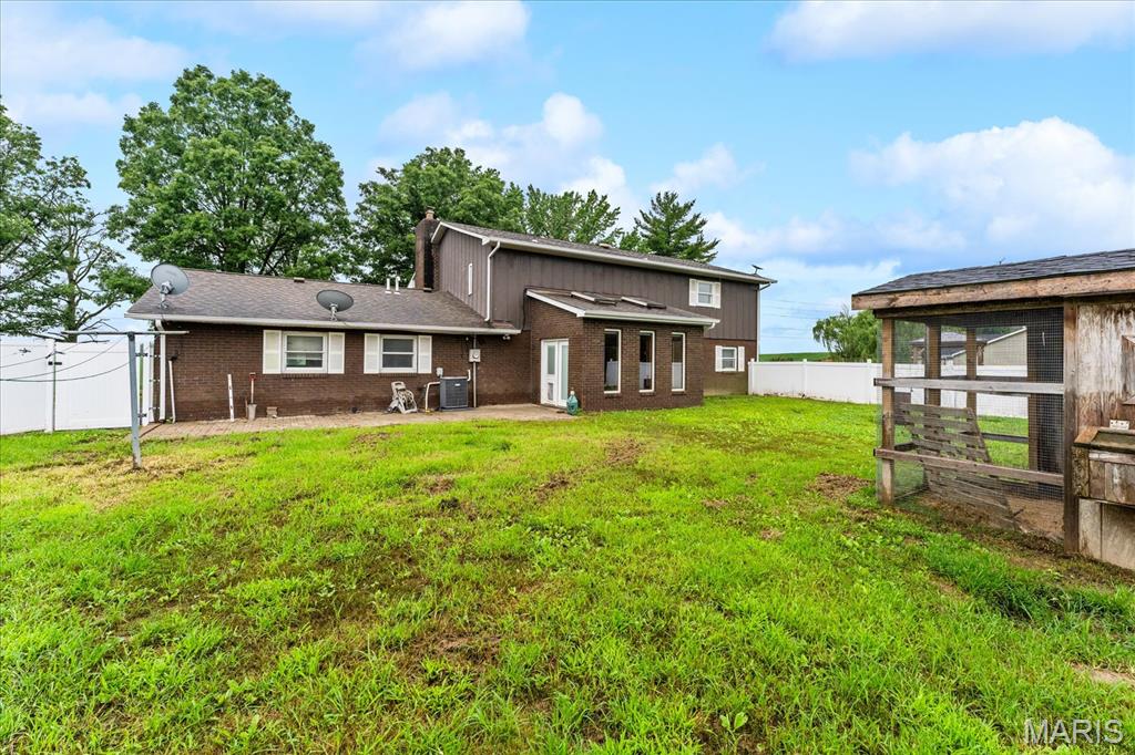 7853 West Kirsch Road Troy, IL 62294 - Photo 40 of 58