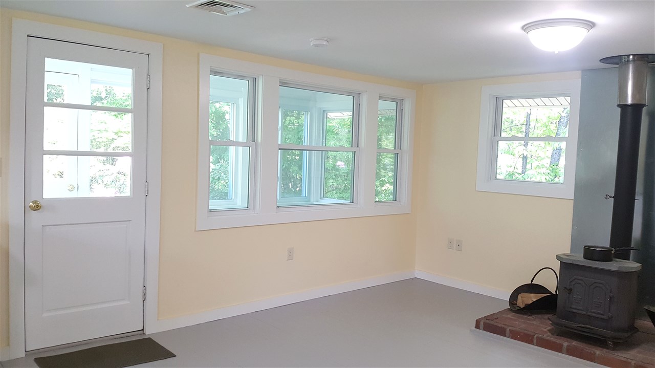 6 Morgan Road Hillsborough, NH 03244 - Photo 9 of 26
