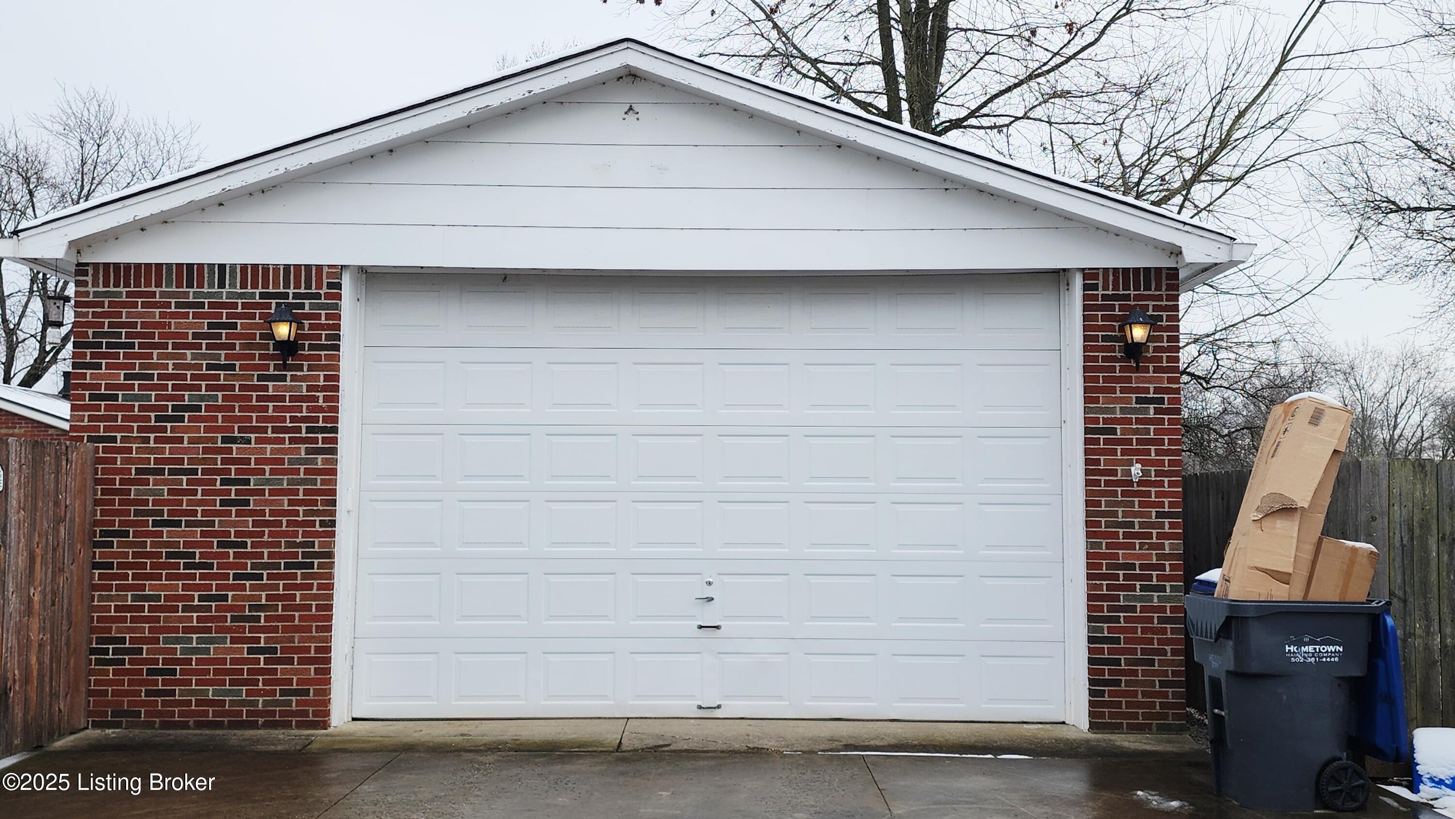 7501 Rutledge Road Louisville, KY 40258 - Photo 3 of 25 3