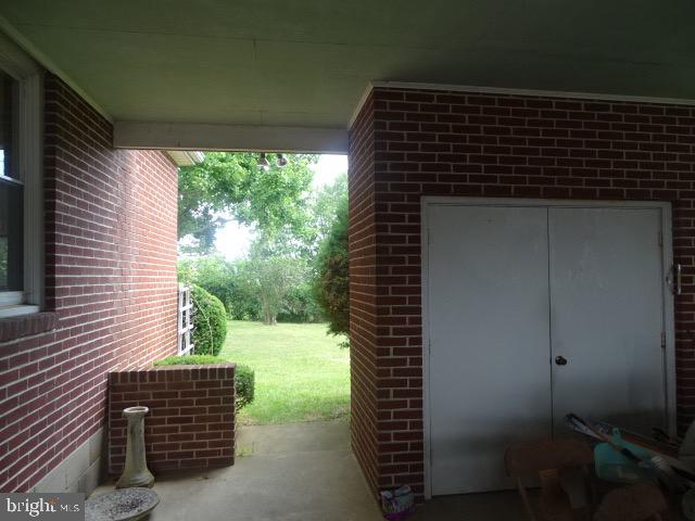 144 Highland Road Chambersburg, PA 17202 - Photo 8 of 37