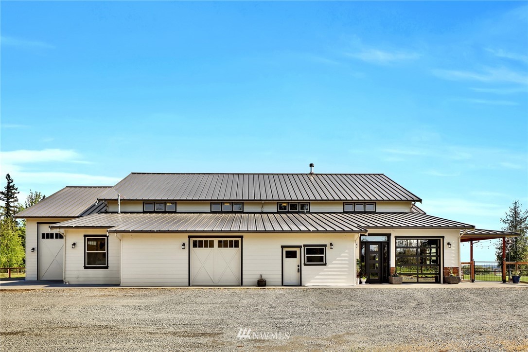 1577 Burk Road Blaine, WA 98230 - Photo 4 of 40