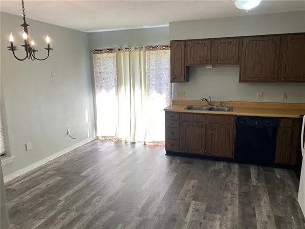 $1,050 | 21096 Washington Avenue, Unit B, Abita Springs, LA 70420