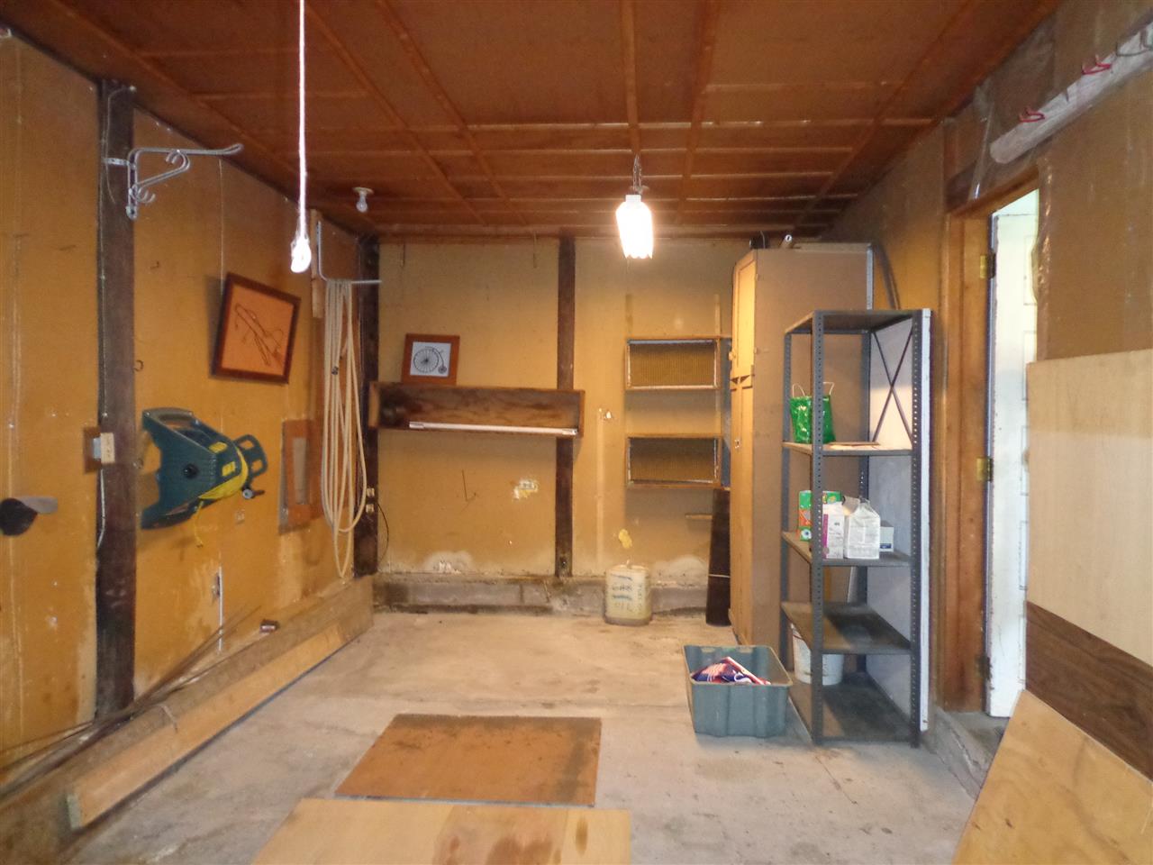 8318 Covington Road Fort Wayne, IN 46804 - Photo 15 of 35 Gallery Image 15