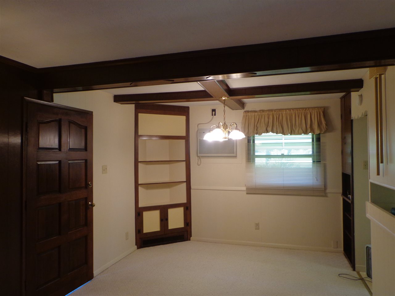 8318 Covington Road Fort Wayne, IN 46804 - Photo 5 of 35 Gallery Image 5