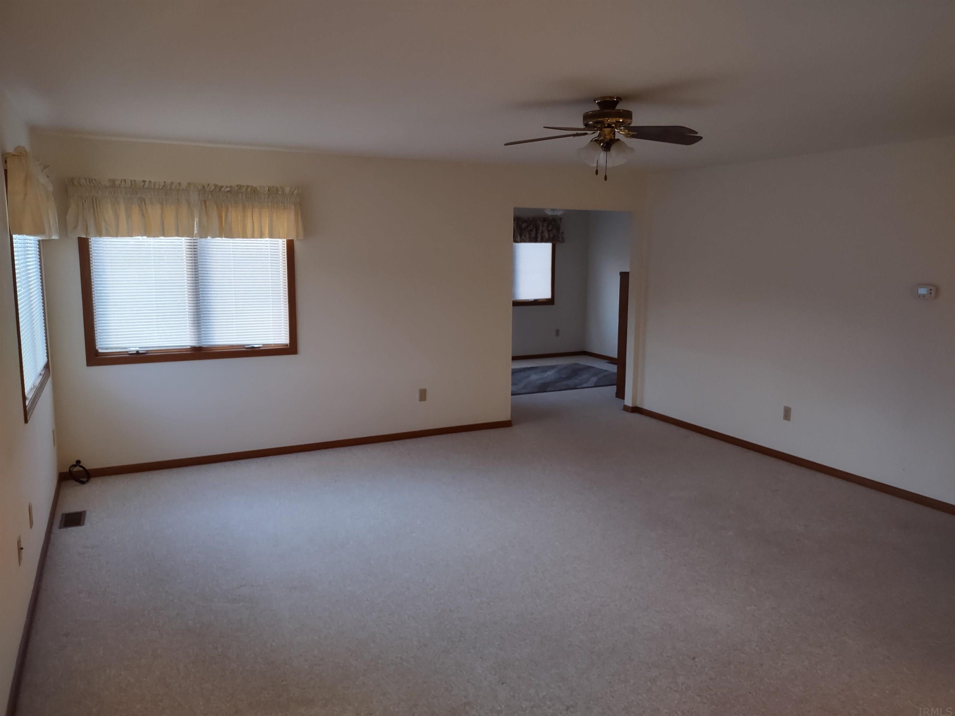 1003 Woodridge Drive Decatur, IN 46733 - Photo 7 of 11