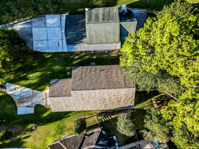 $411,750 | 50 Hunters Creek Drive, Huntsville, TX 77340